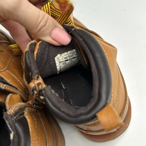 Carters boys size 12 boots - Picture 6 of 6